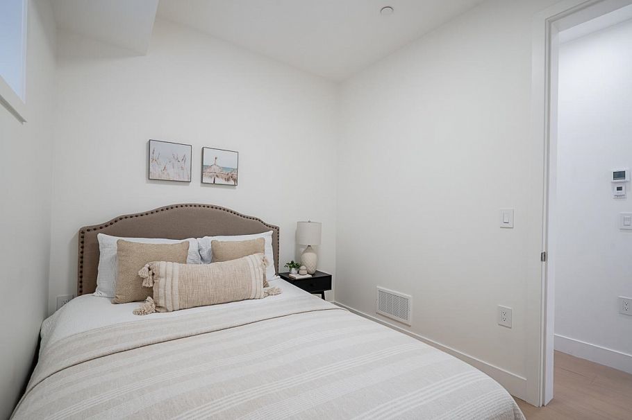 2 1845 E 51st Avenue Vancouver, BC - 31