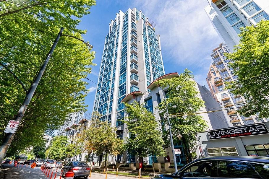 212 1238 Seymour Street Vancouver, BC - 1