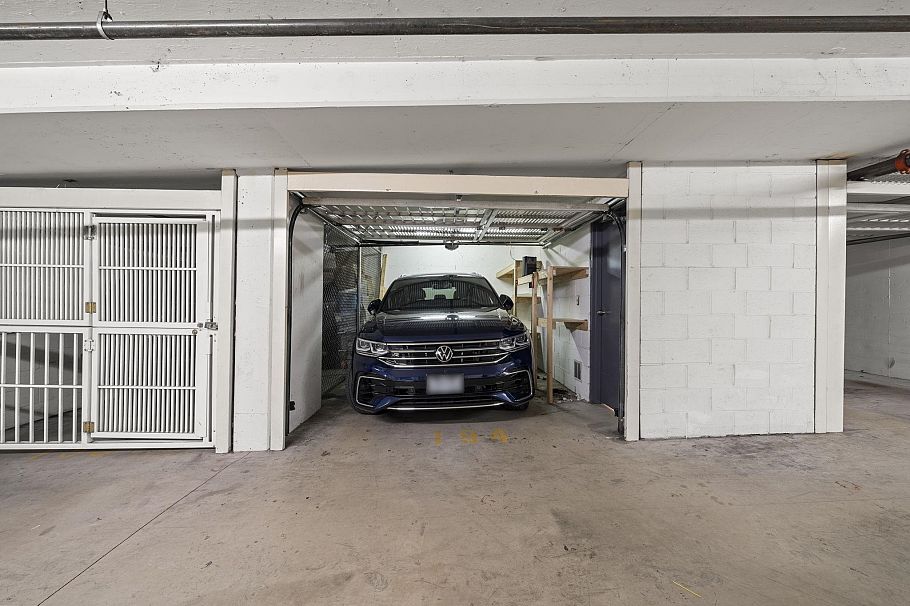 1807 1068 Hornby Street Vancouver, BC - 3