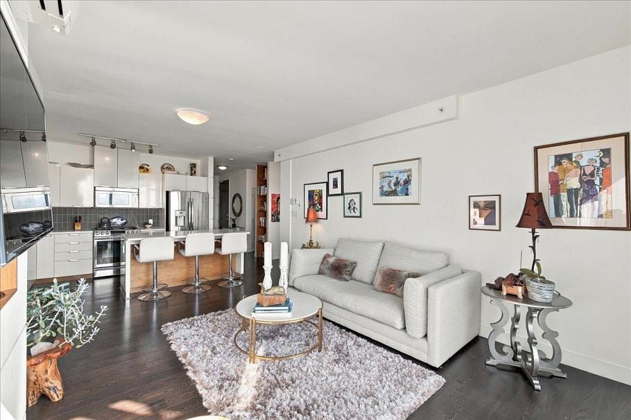 1803 151 W 2nd Street North Vancouver, BC - 4
