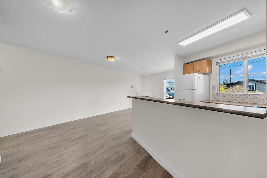 101 2973 Kingsway Vancouver, BC - 26