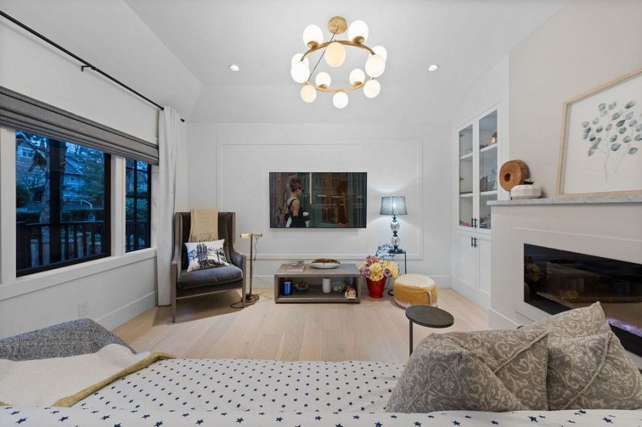 3264 W 38th Avenue Vancouver, BC - 4