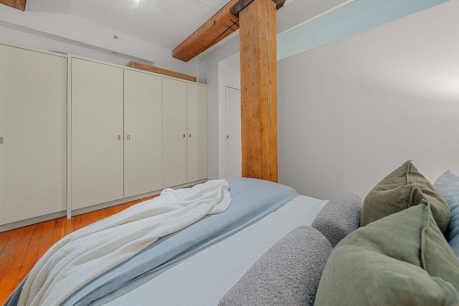 204 310 Water Street Vancouver, BC - 21