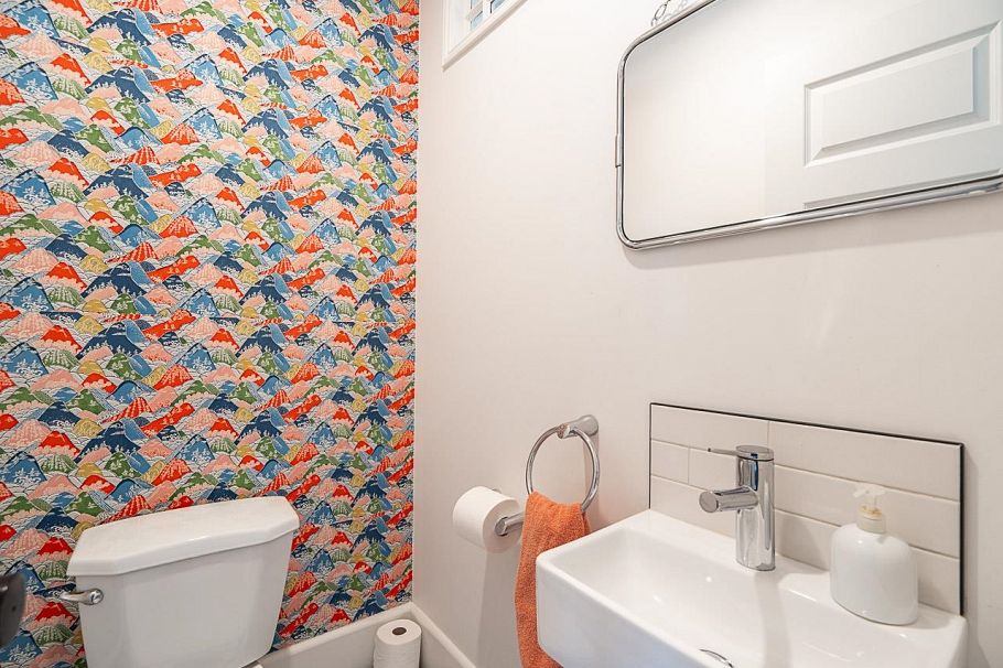 416 W 6th Street North Vancouver, BC - 13