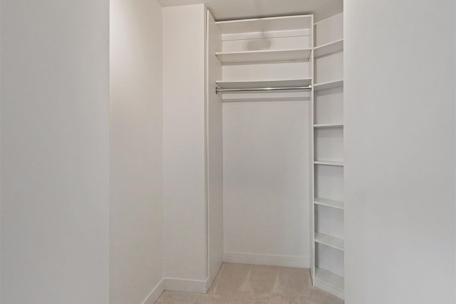 603 408 Lonsdale Avenue North Vancouver, BC - 34