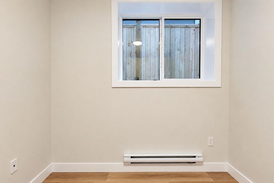 1 746 E 12th Avenue Vancouver, BC - 27