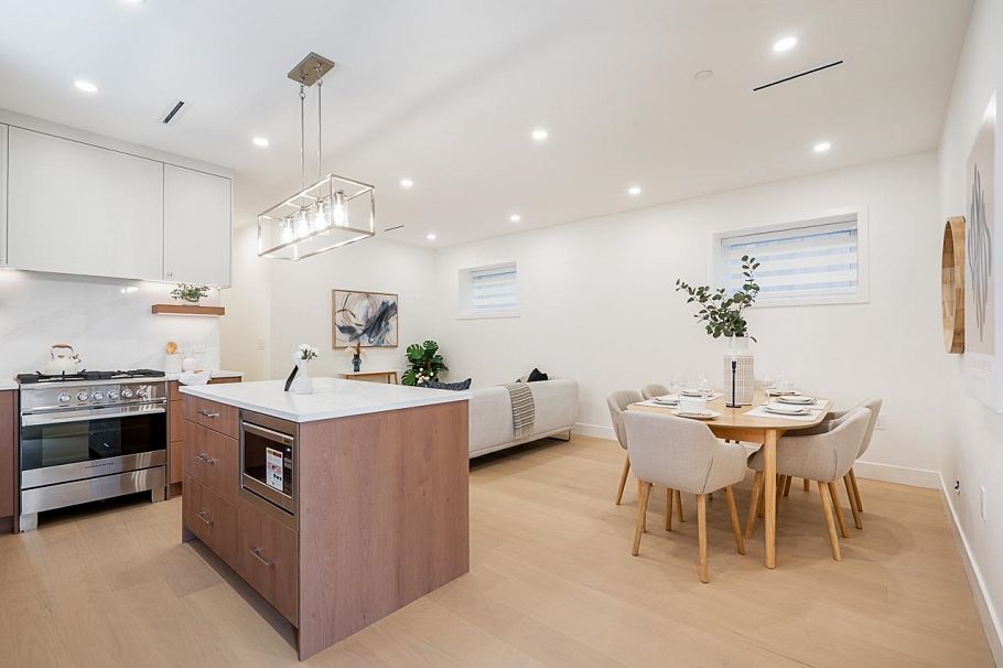 2 1845 E 51st Avenue Vancouver, BC - 1
