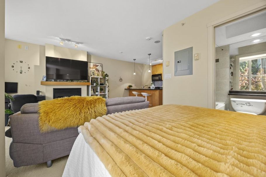 408 989 Richards Street Vancouver, BC - 12