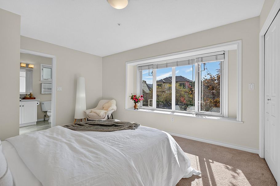 135 E 43rd Avenue Vancouver, BC - 25