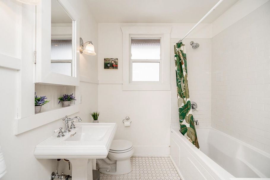 3415 Dundas Street Vancouver, BC - 21