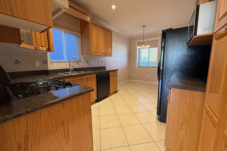 Upper-3021 E 29TH AVENUE, Vancouver BC V5R 1V9 Vancouver, BC - 7