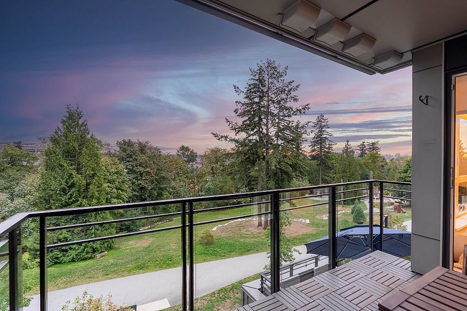 308 747 E 3rd Street North Vancouver, BC - 25