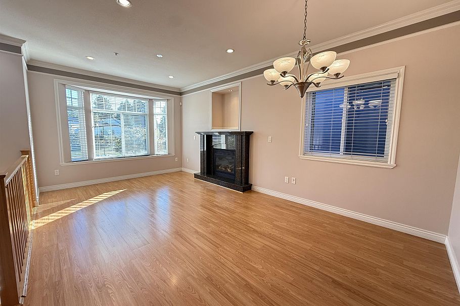 Upper-3021 E 29TH AVENUE, Vancouver BC V5R 1V9 Vancouver, BC - 3