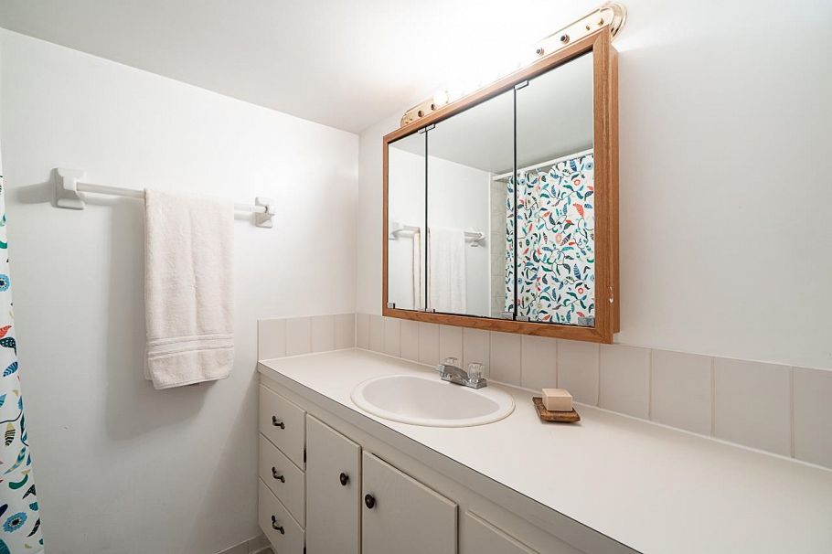416 W 6th Street North Vancouver, BC - 33