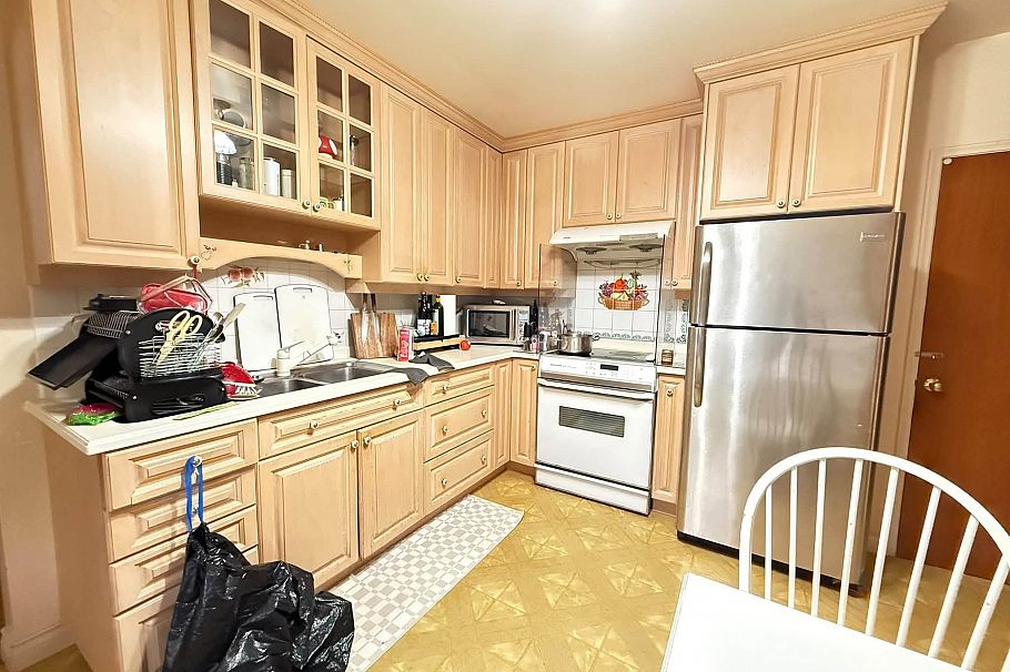 928 E 31st Avenue Vancouver, BC - 6