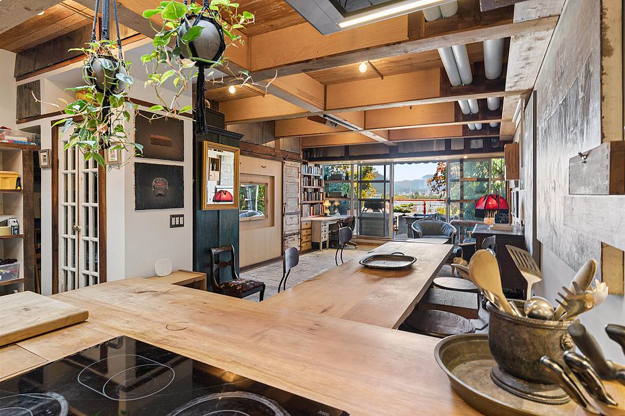418 350 E 2nd Avenue Vancouver, BC - 1