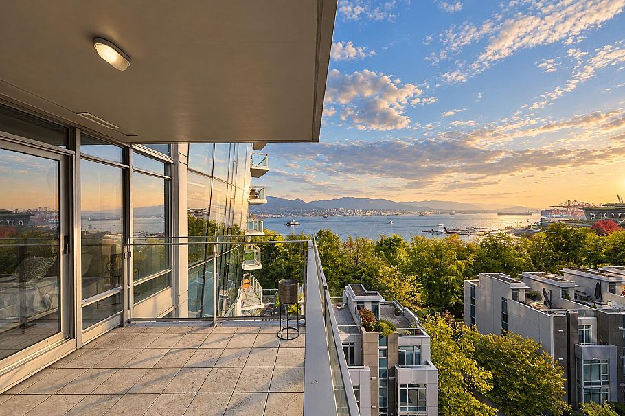 803 1281 W Cordova Street Vancouver, BC - 6
