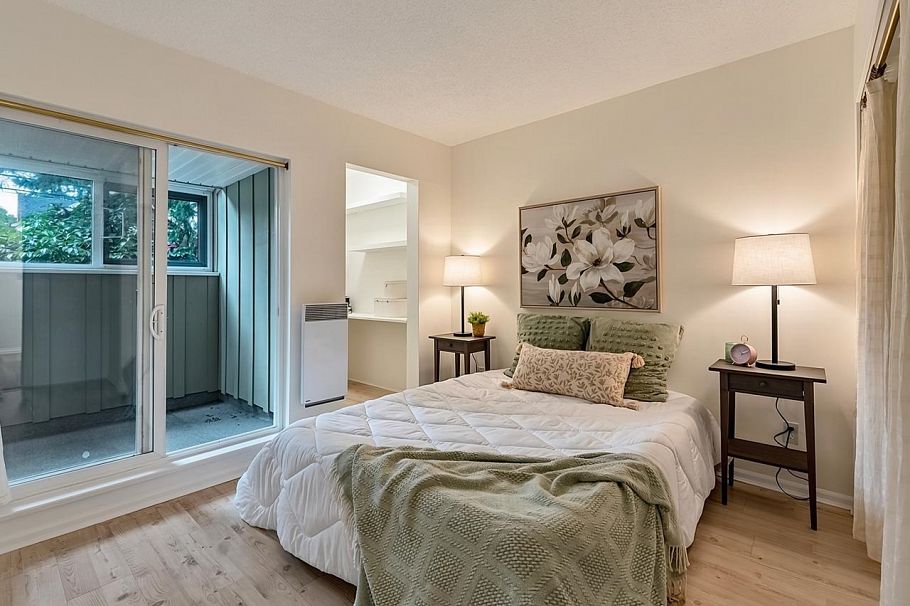 7 3250 W 4th Avenue Vancouver, BC - 12