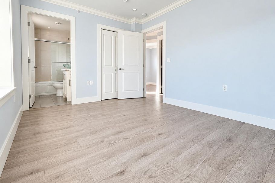 2216 Mannering Avenue Vancouver, BC - 9