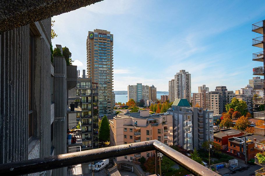 1106 1720 Barclay Street Vancouver, BC - 10