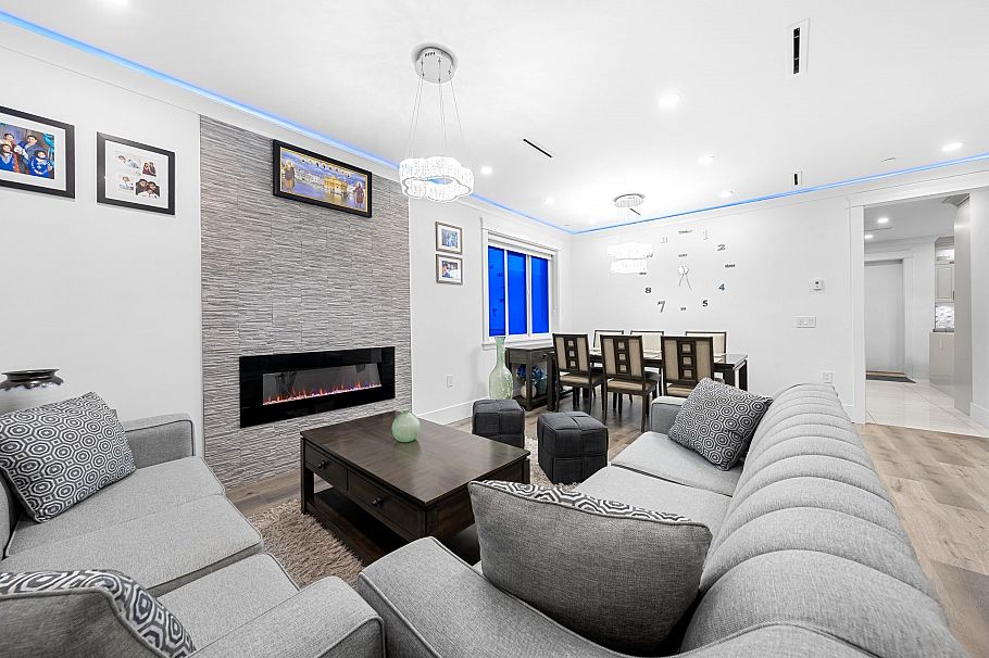 6970 Inverness Street Vancouver, BC - 5