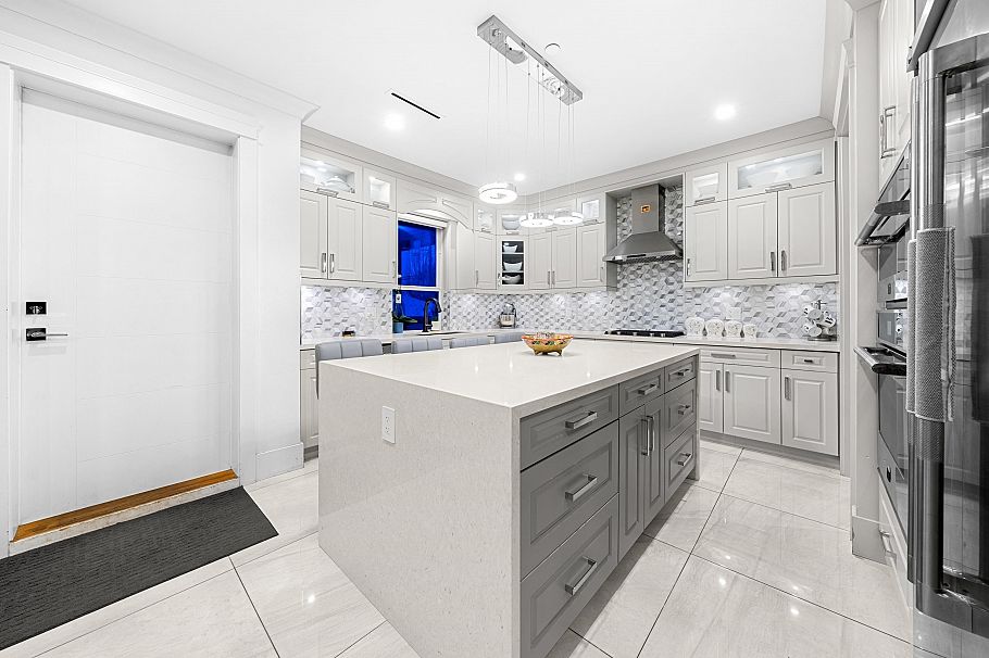 6970 Inverness Street Vancouver, BC - 13