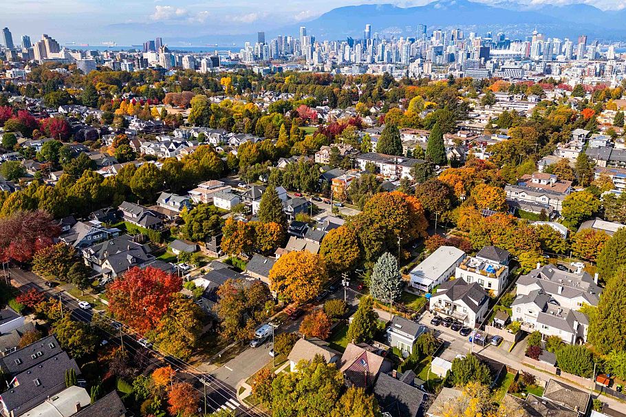 111 E 18th Avenue Vancouver, BC - 15