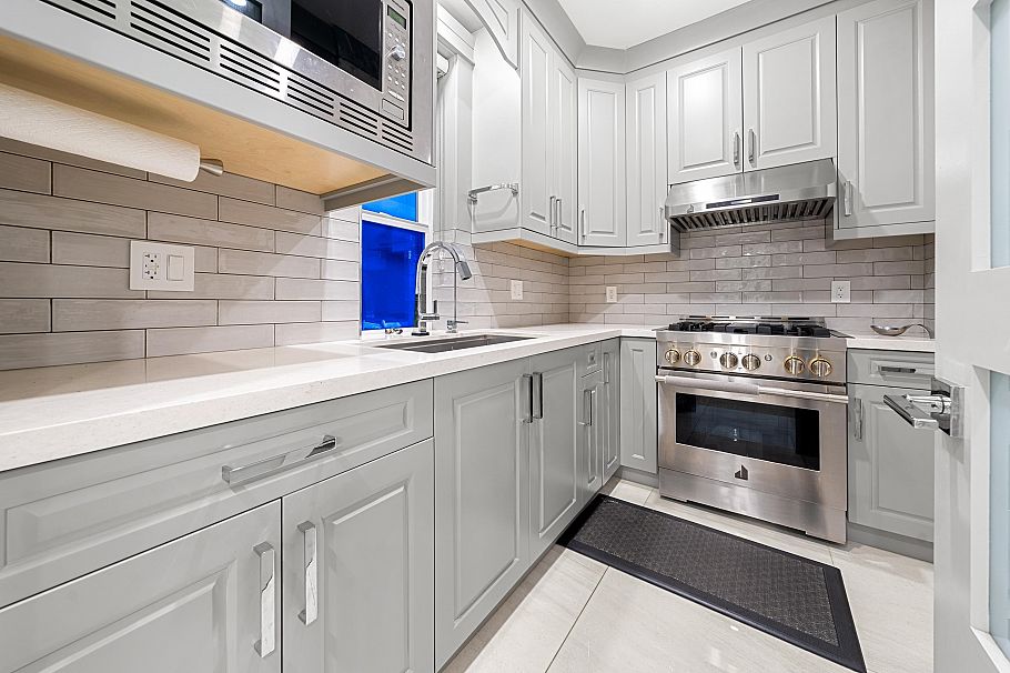 6970 Inverness Street Vancouver, BC - 18