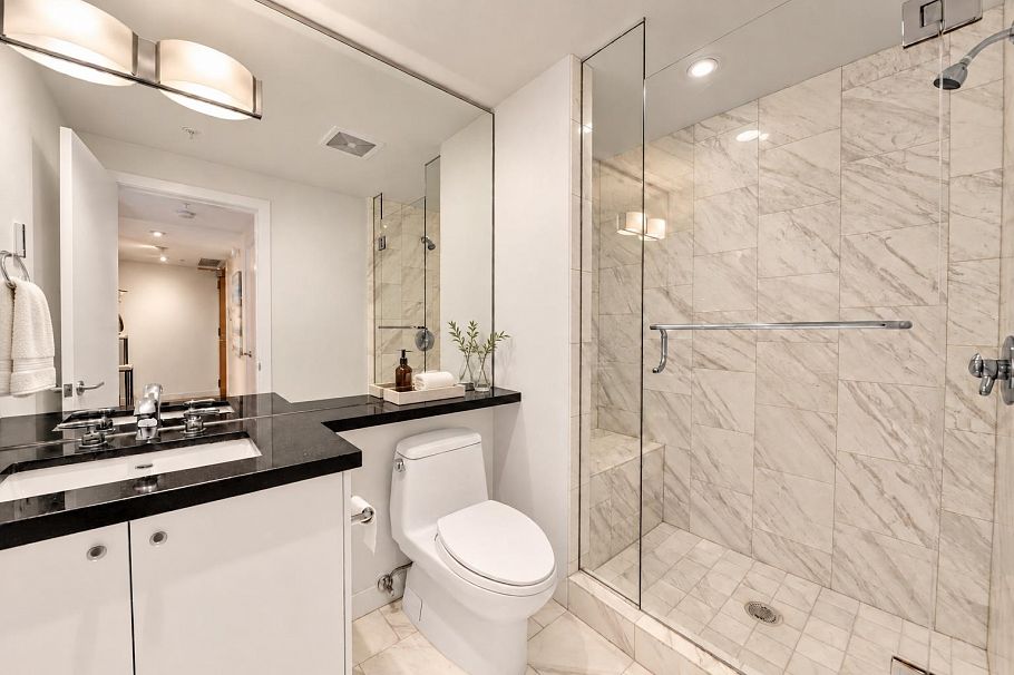 803 1281 W Cordova Street Vancouver, BC - 12
