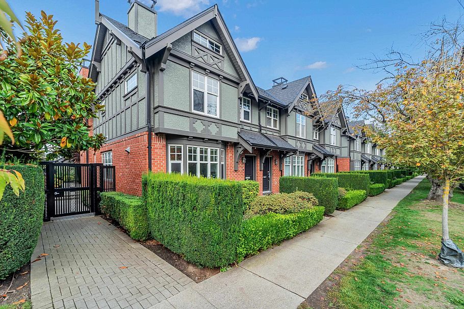 5603 Willow Street Vancouver, BC - 1