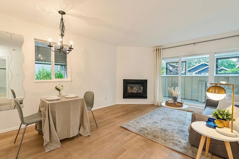 7 3250 W 4th Avenue Vancouver, BC - 2