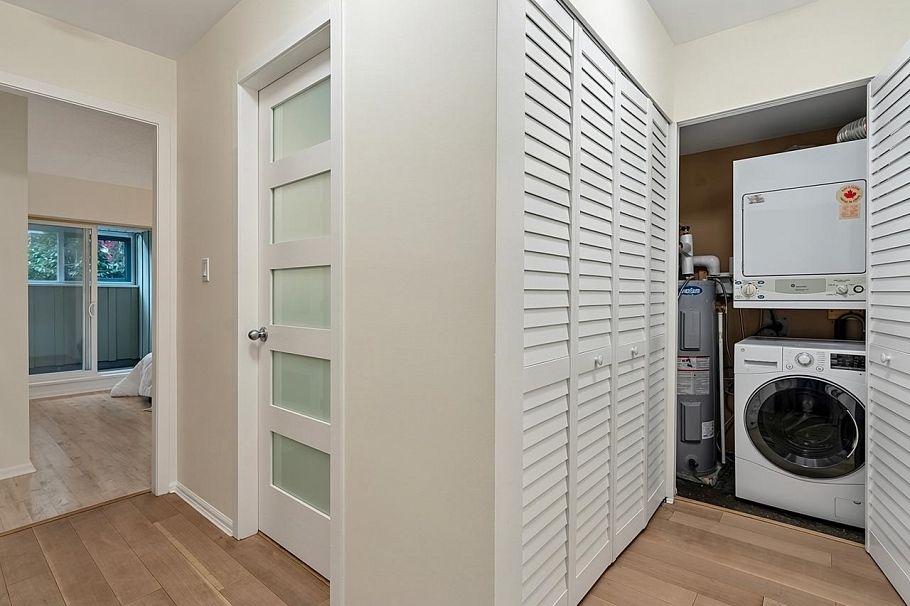 7 3250 W 4th Avenue Vancouver, BC - 17