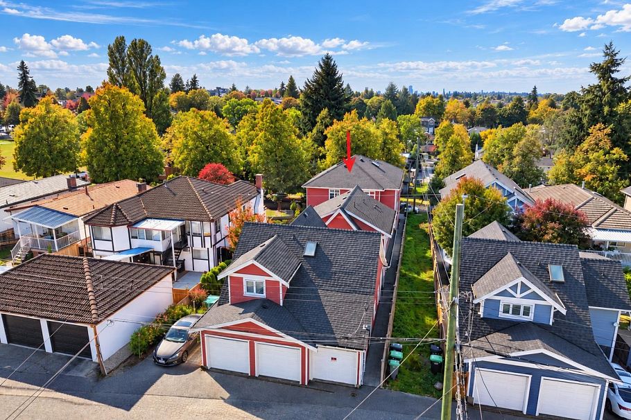 5502 Dundee Street Vancouver, BC - 25