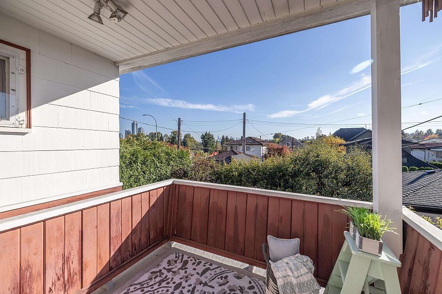 3368 Parker Street Vancouver, BC - 31