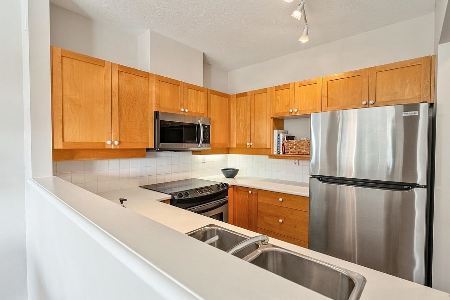 302 2020 E Kent Avenue Vancouver, BC - 10
