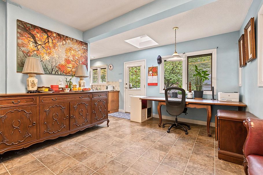 2923 W 32nd Avenue Vancouver, BC - 10