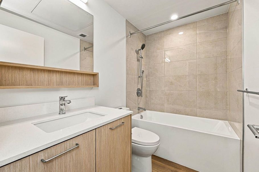 525 1529 OXFORD STREET, North Vancouver BC V7J 0G2 North Vancouver, BC - 9