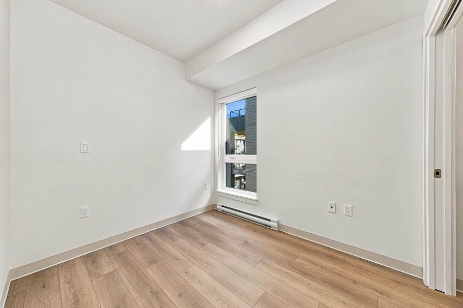 525 1529 OXFORD STREET, North Vancouver BC V7J 0G2 North Vancouver, BC - 5