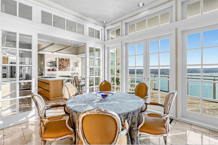 17 1861 Beach Avenue Vancouver, BC - 24
