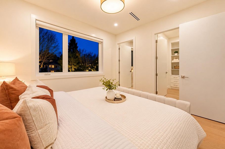 1 1582 E 2nd Avenue Vancouver, BC - 23