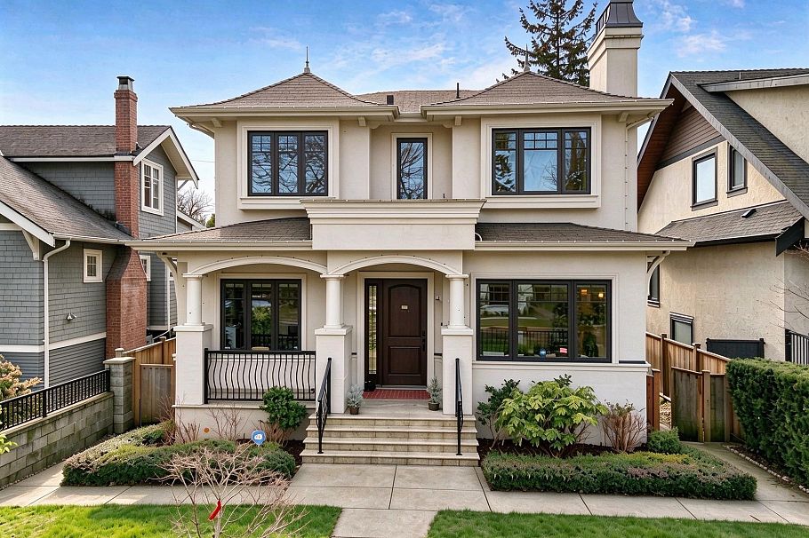 2756 W 38th Avenue Vancouver, BC - 1