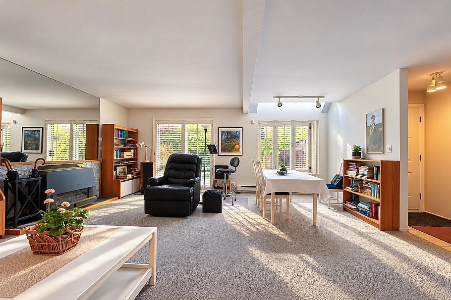 1919 Creelman Avenue Vancouver, BC - 3
