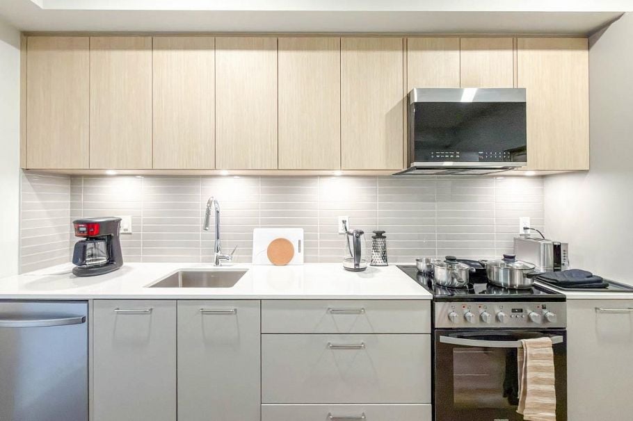 611 1529 OXFORD STREET, North Vancouver BC V7J 0G2 North Vancouver, BC - 5