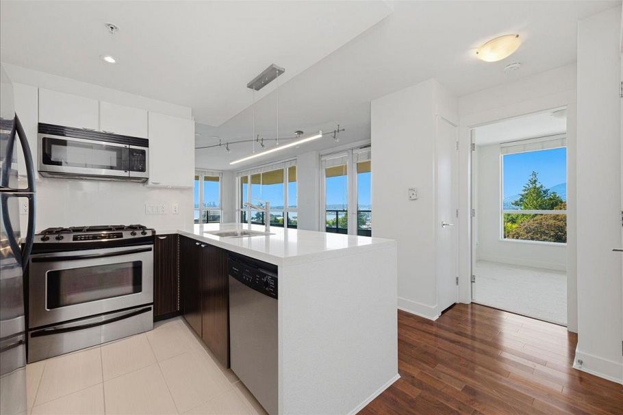 709 160 W 3rd Street North Vancouver, BC - 20