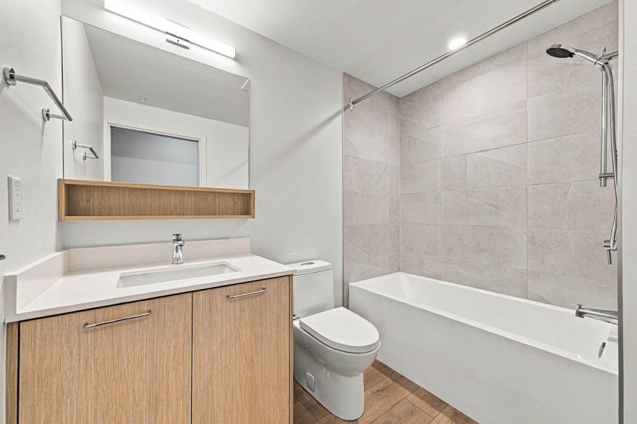 405 1529 OXFORD, North Vancouver BC V7J 0G2 North Vancouver, BC - 13