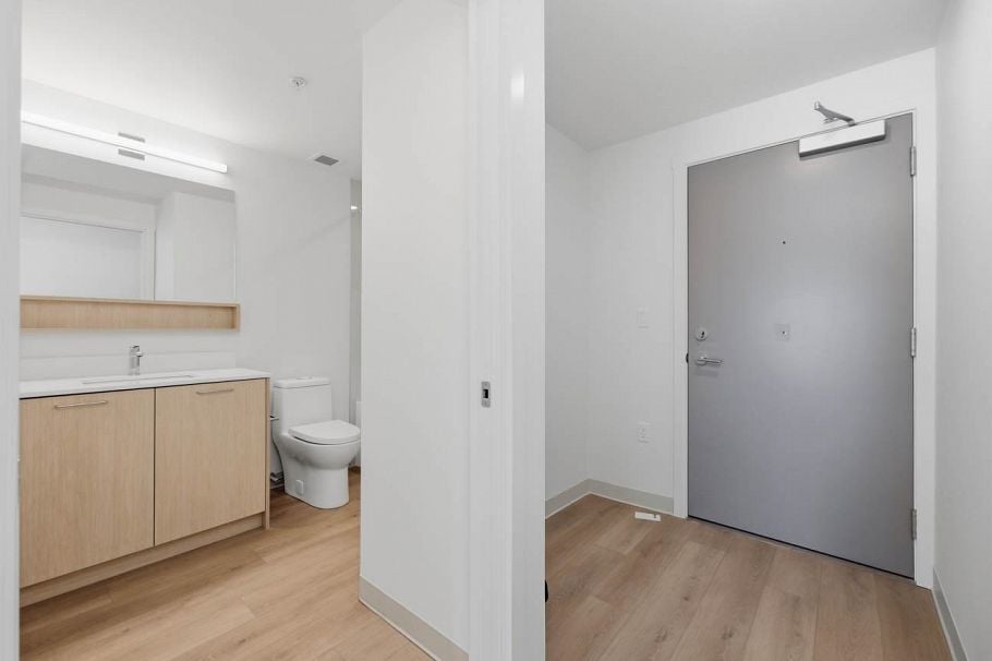 619 1529 OXFORD, North Vancouver BC V7J 0G2 North Vancouver, BC - 2