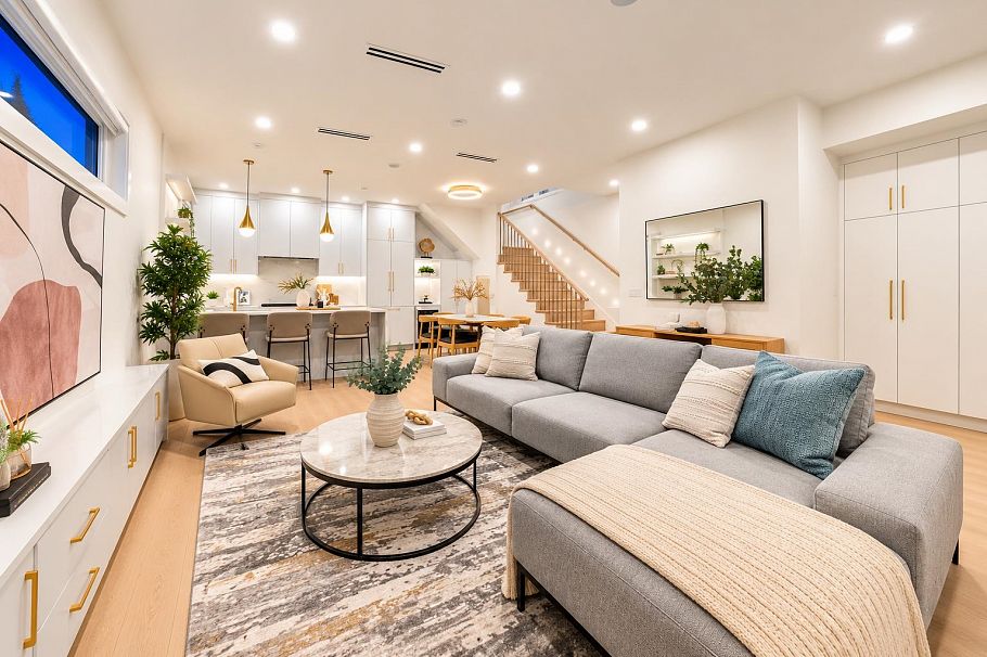 1 1582 E 2nd Avenue Vancouver, BC - 9