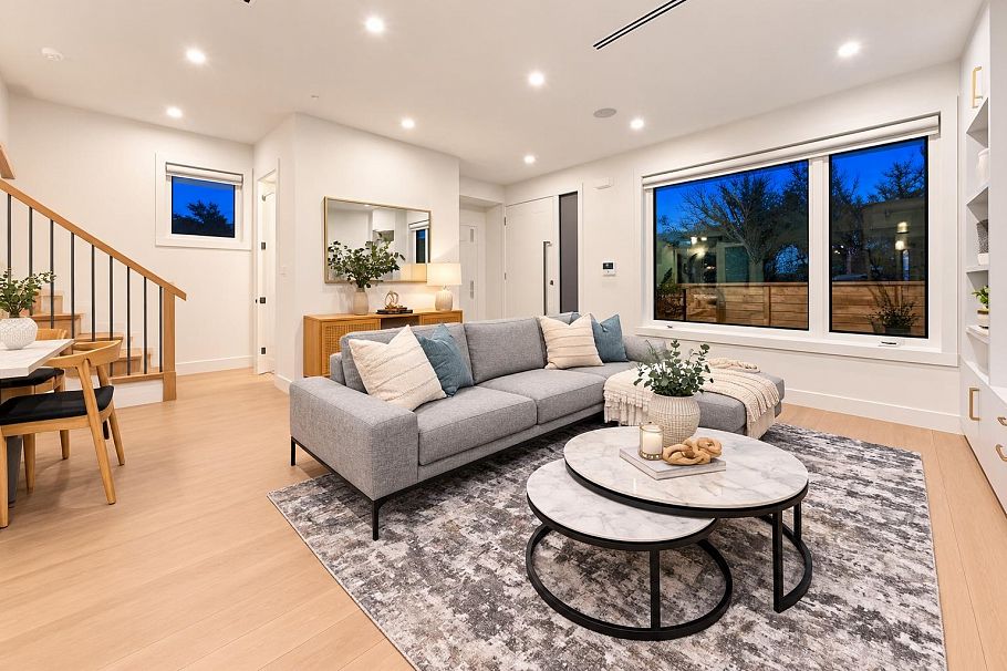 1 1582 E 2nd Avenue Vancouver, BC - 8