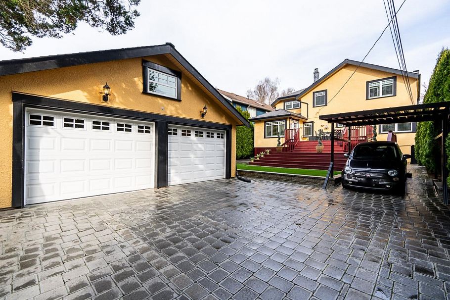1562 W 62nd Avenue Vancouver, BC - 30