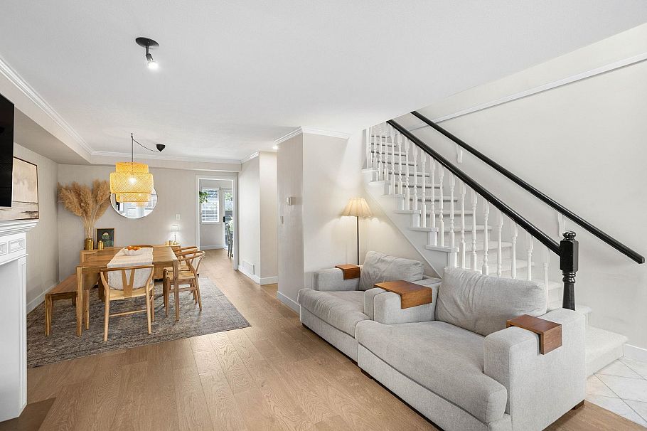 7 245 E 5th Street North Vancouver, BC - 4